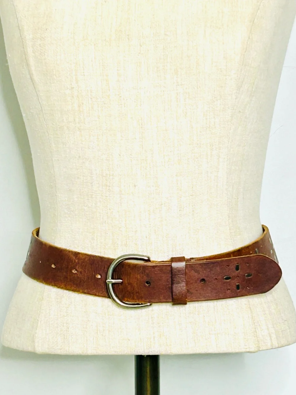 American Eagle Outfitters Brown Leather Belt with Studded Design, Boho Western